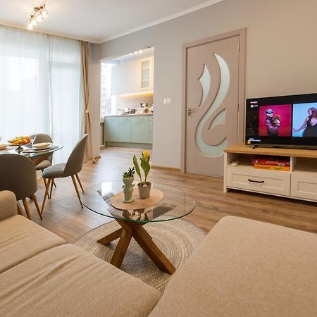 Ferienwohnung Happy Lazur Burgas City Exterior foto
