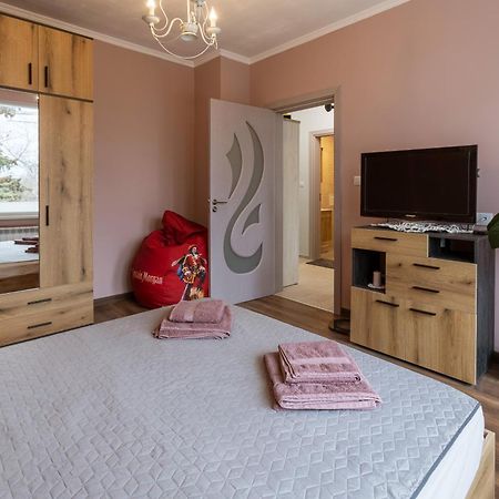 Ferienwohnung Happy Lazur Burgas City Exterior foto